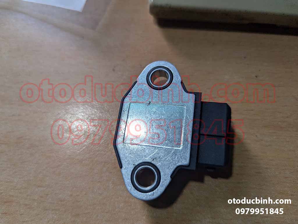 Cảm biến đánh lửa Hyundai XG300,Terracan 2737038000