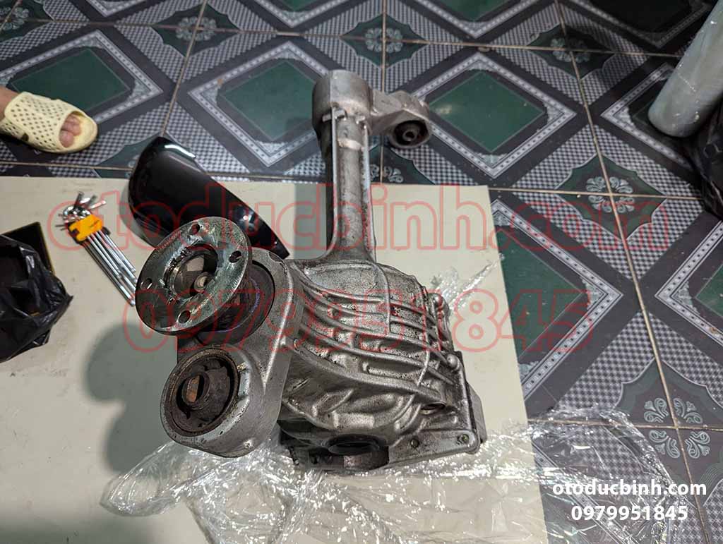 Cụm cầu trước Nissan Navara 2007-2012 38500ea400