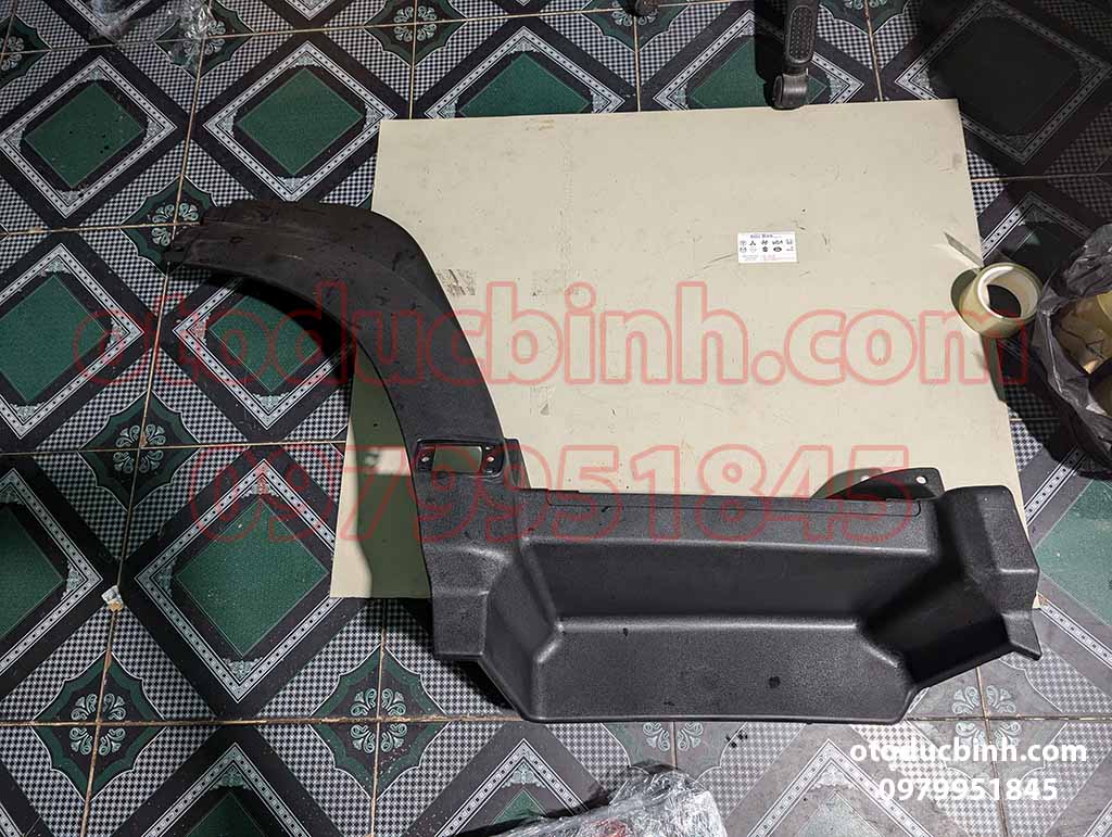 Vè chắn lốp Howo 2008 Howo 2008