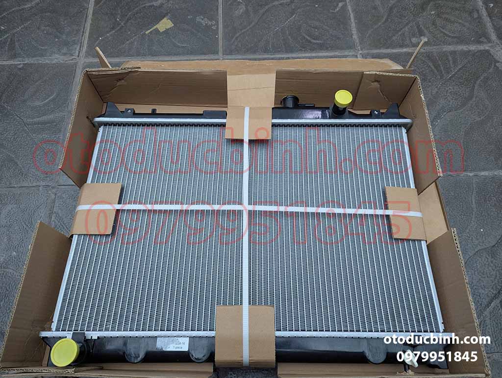 Két nước Toyota Zace số sàn