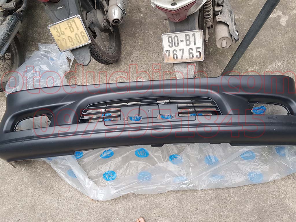 Cản trước toyota Zace