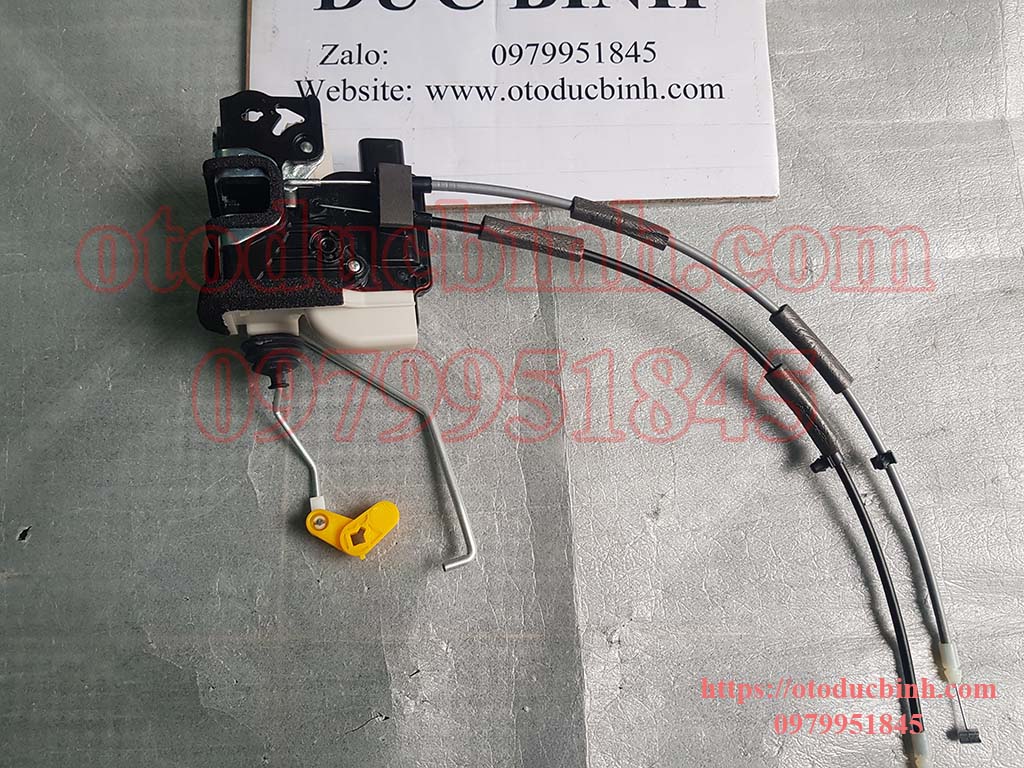 Ổ khoá ngậm cửa trước phụ Kia Morning 2012-2015 813201Y030