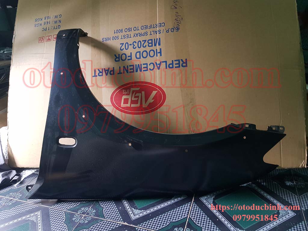 Tai xe trước bên trái Mitsubishi Triton 2005-2014