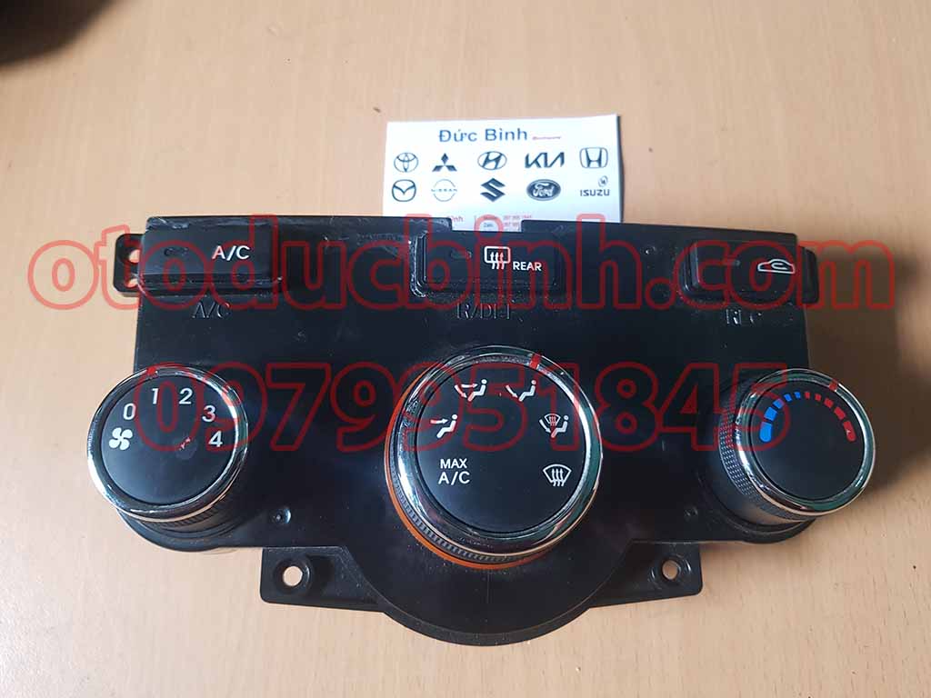 Cụm điều khiển điều hoà KIA Cerato 2012 bãi
