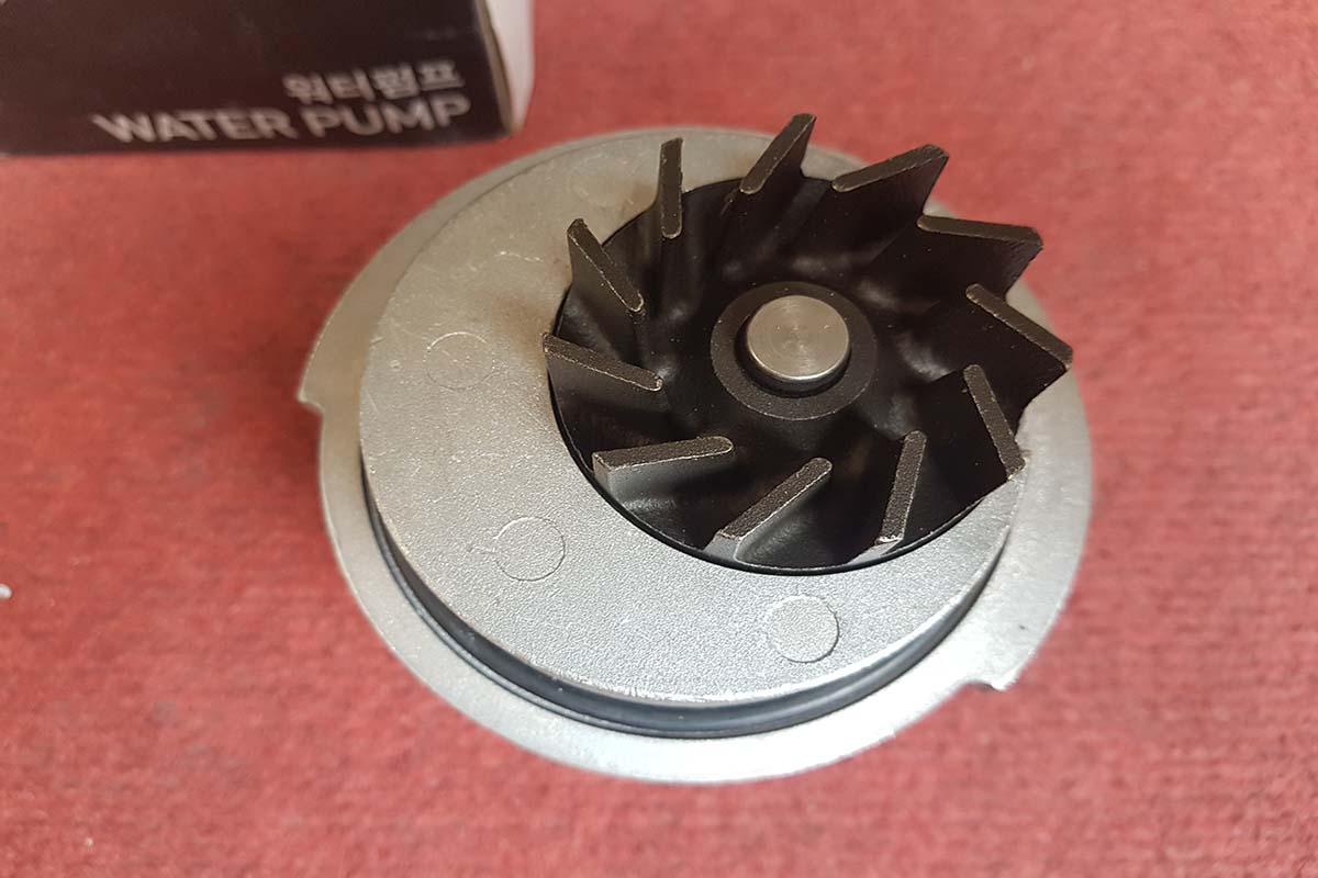 Bơm nước làm mát Daewoo Lanos, Gentra, Cielo