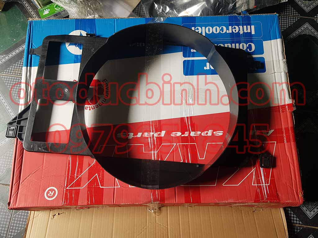 Lồng quạt két nước Ford Transit