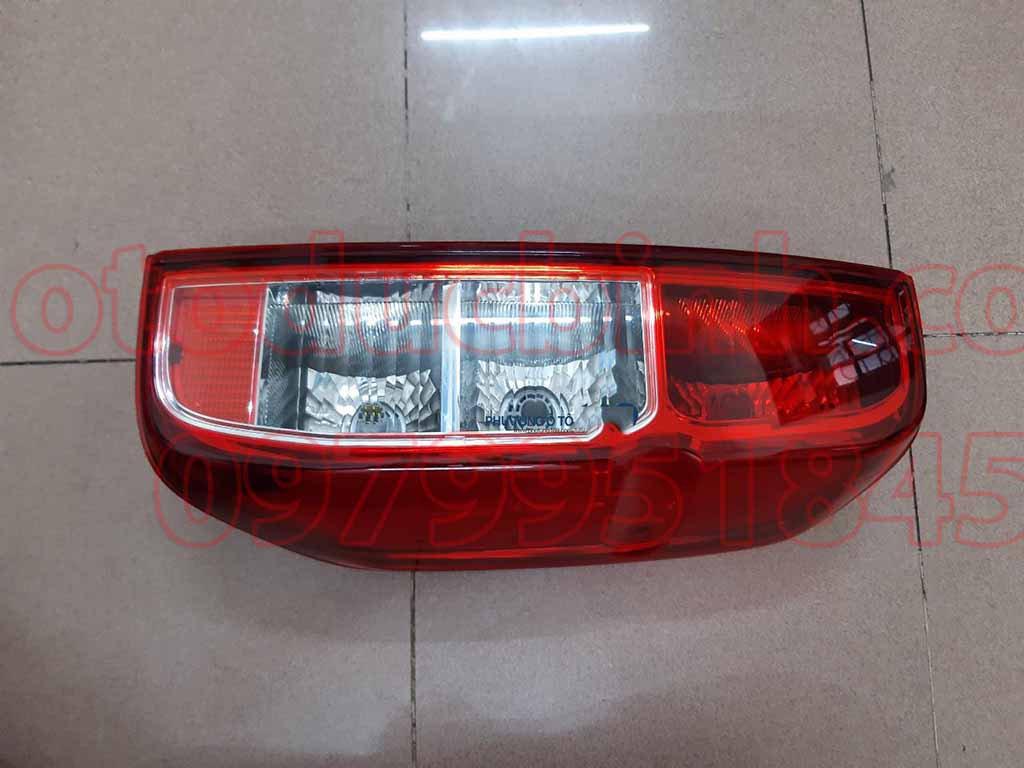Đèn hậu Nissan Navara 2007 – 2012