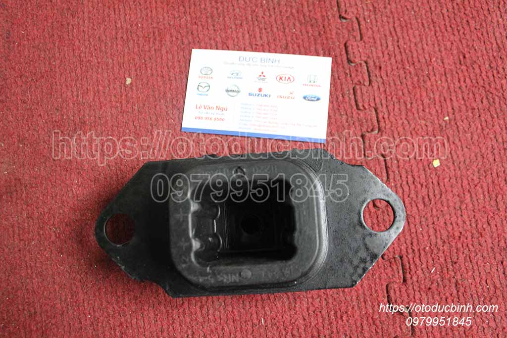 Cao su chân hộp số Nissan Sunny 112201ha0b