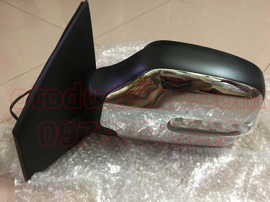 Gương chiếu hậu Isuzu Hilander