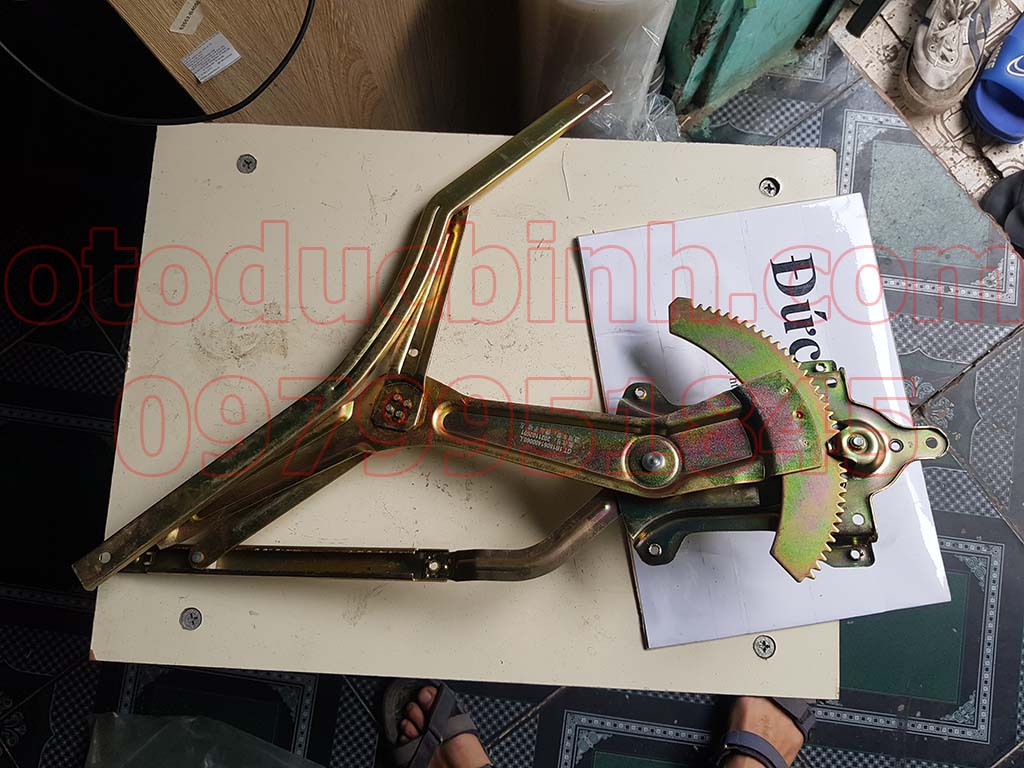 Compa nâng kính Thaco Ollin 500, 500B, 500 New, 350, 700 (Cơ )