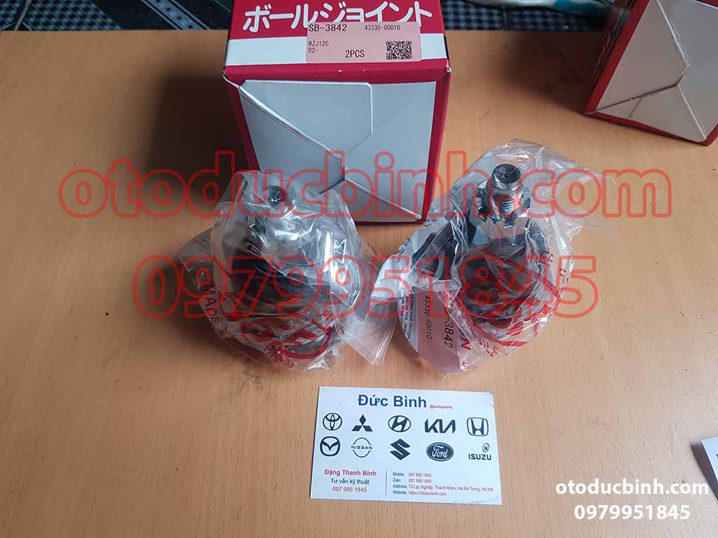 Rotuyn trụ đứng trên Toyota Land Cruiser Prado 2004-2009