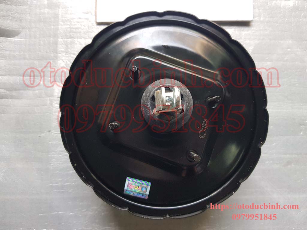 Bầu trợ lực phanh Kia K2700, K3000 586104E600