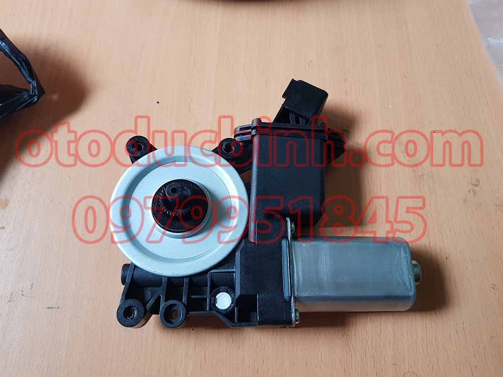 Mô tơ nâng kinh Daewoo Lacetti CDX