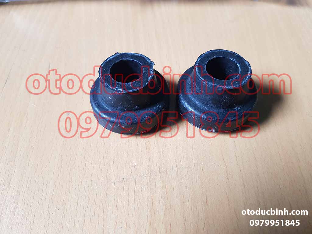 Cao su ốp giữa càng i hay Định vị đầu thanh cân bằng trước Kia Pride