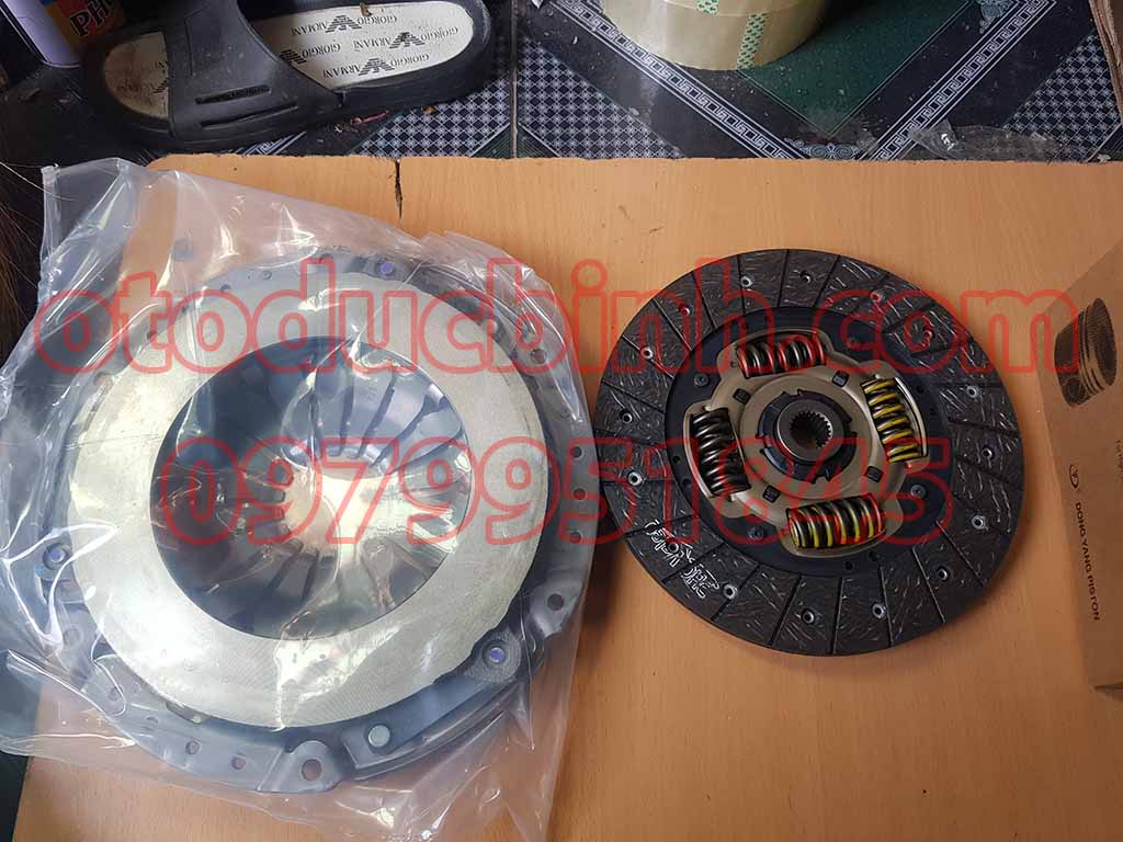 Bàn ép là côn bi tê Daewoo Nubira 1.6