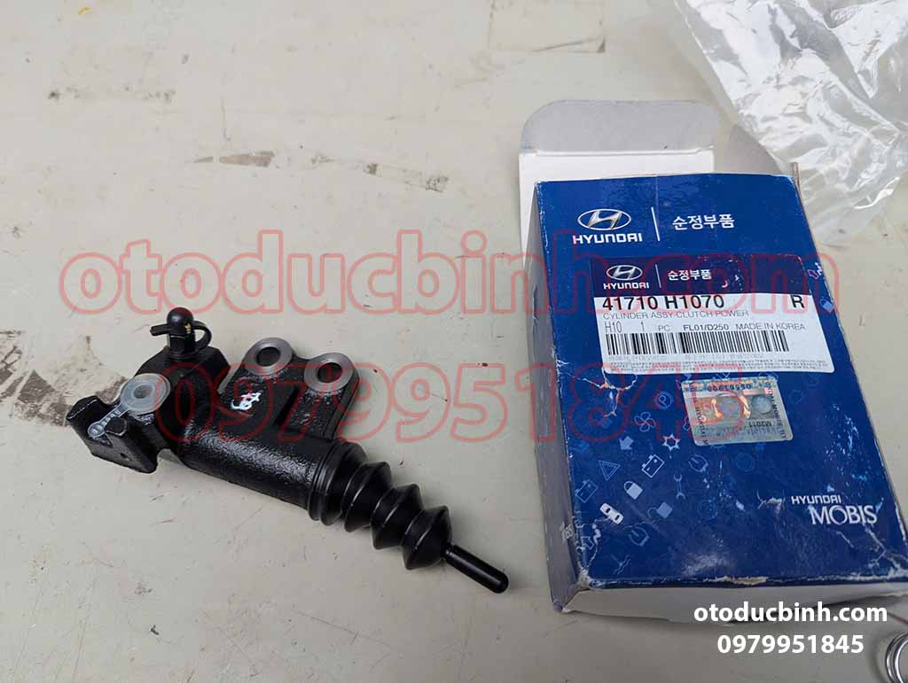 Chuột côn dưới Hyundai Terracan máy xăng