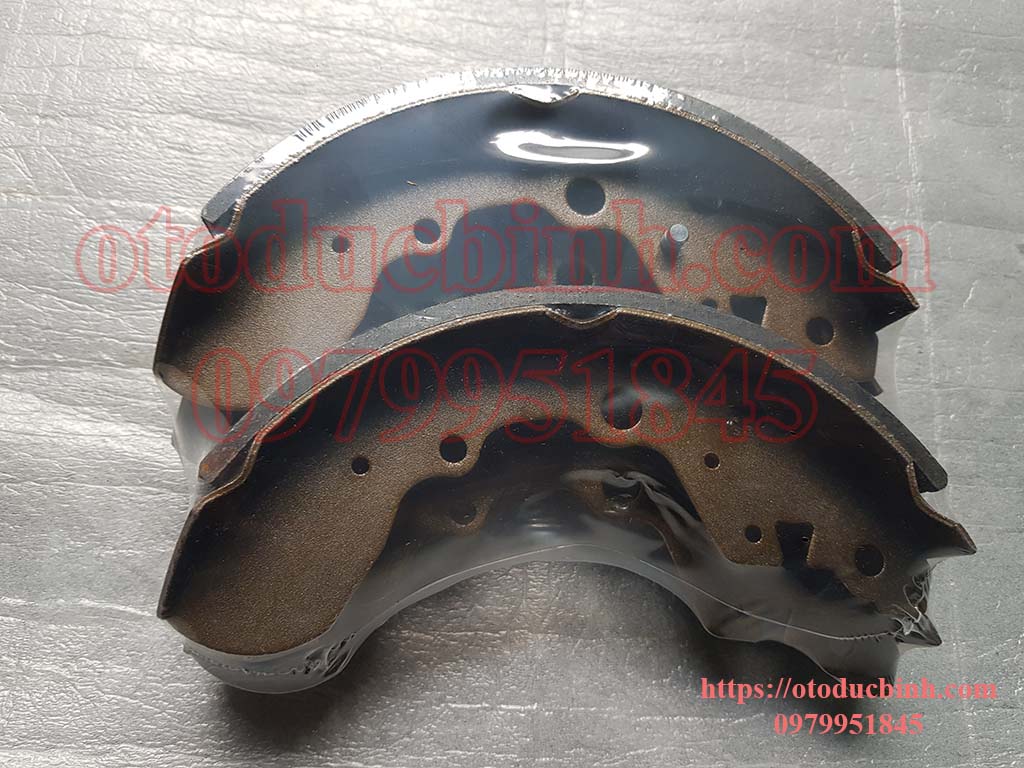 Guốc phanh sau Suzuki APV