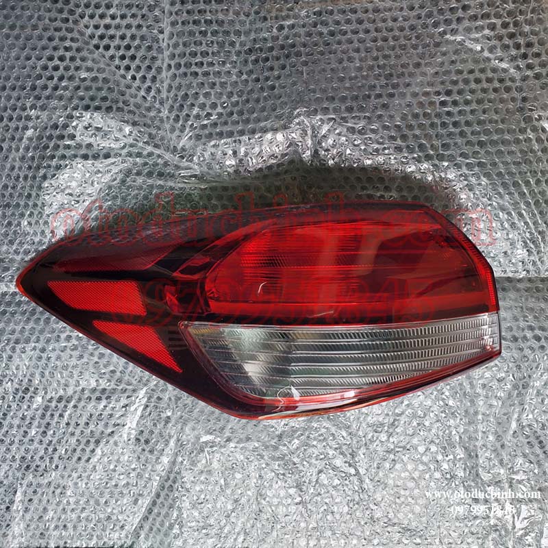 Đèn hậu miếng ngoài (Có Led) Kia Cerato, Forte 2016-2019