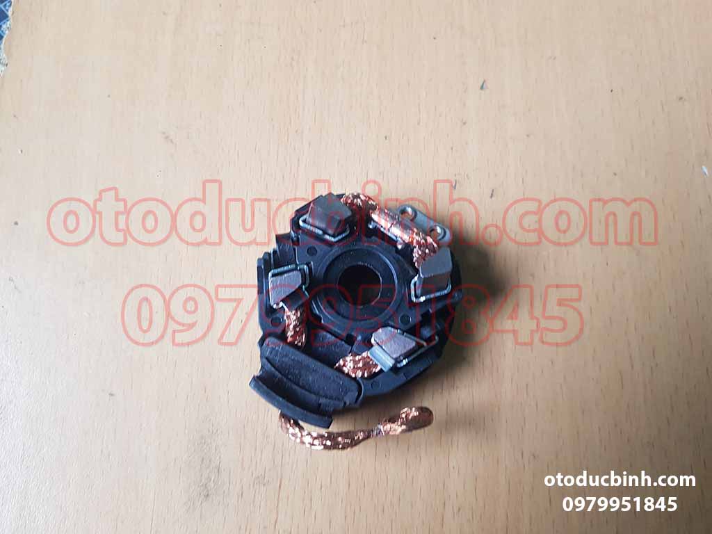 Giá than đề Toyota Camry 2.4, Fortuner, Hiace