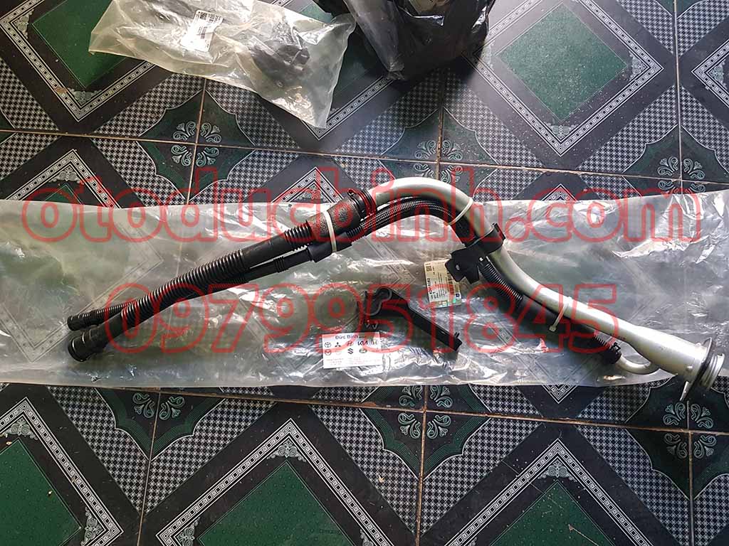 Cổ đổ xăng Daewoo Gentra