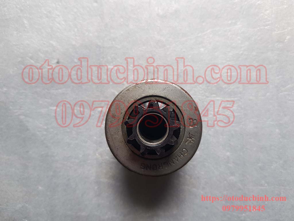 Măng ních đề Mercedes C200