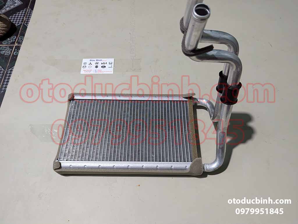 Két sưởi hay giàn sưởi Kia Sedona