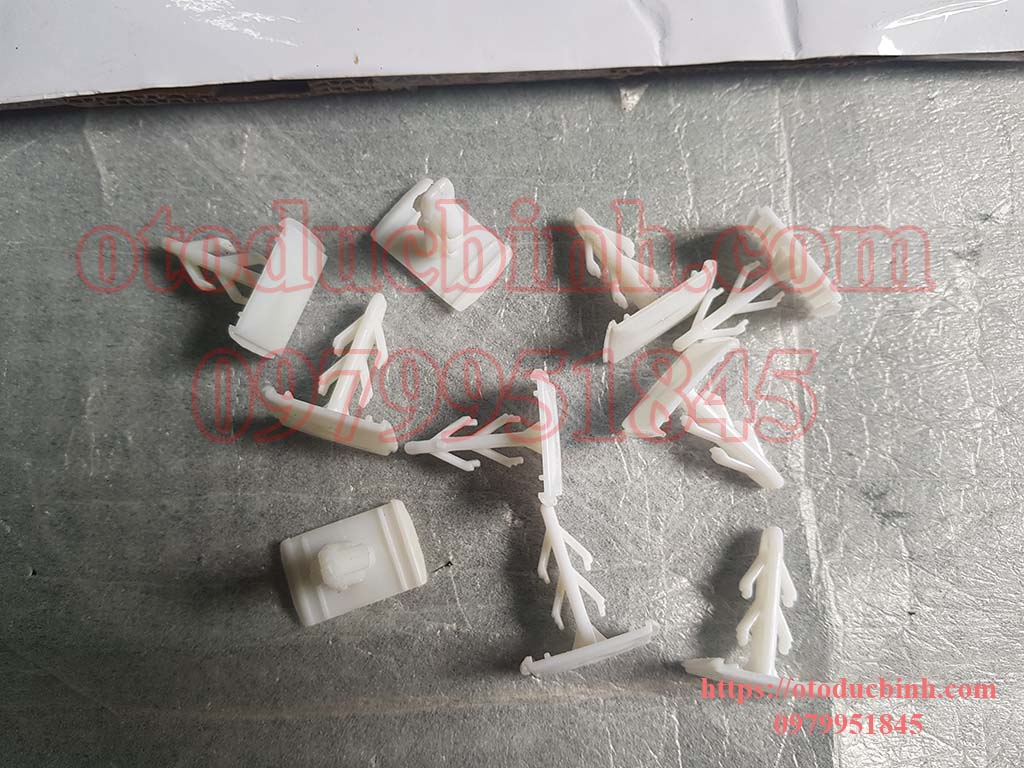 Cài trần xe Hyundai County