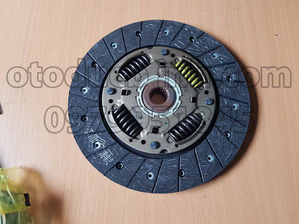 Lá côn Daewoo Lanos