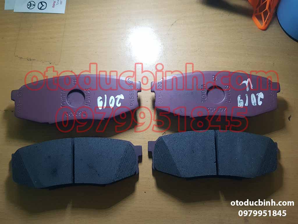 Má phanh sau Toyota Lexus LX460, LX570 2008-2015, Land Cruiser J200 2007-2011