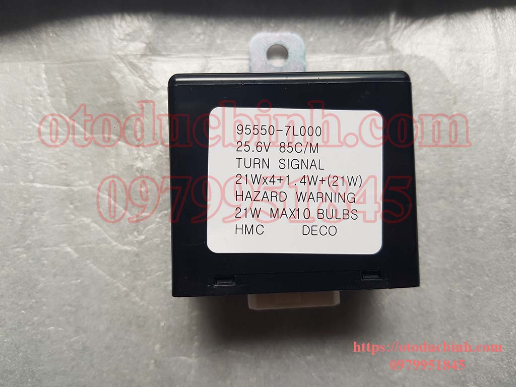 Rơ le xi nhan Hyundai HD120, HD250, HD260,HD270,HD320,HD360,HD370,HD700,HD 1000, Trago