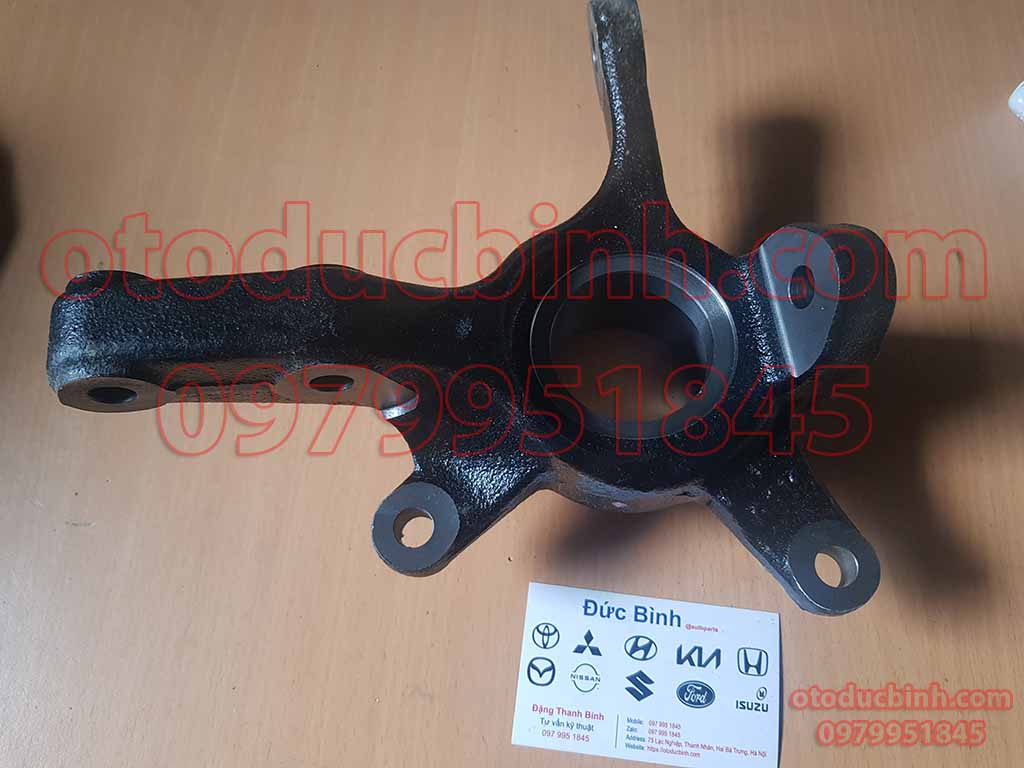 Ngõng moay ở trước Suzuki APV 2008-2018