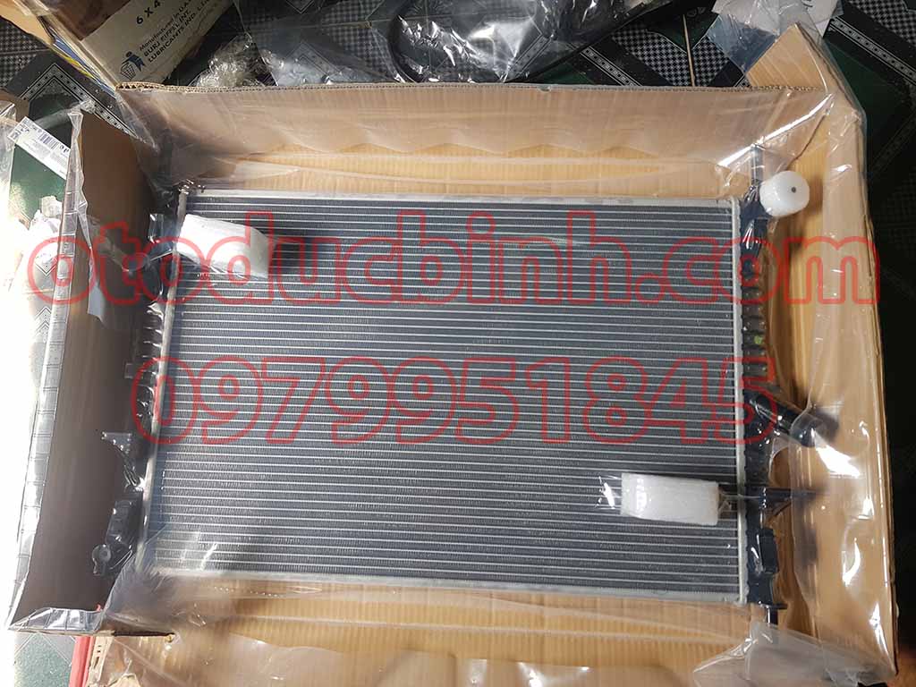 Két nước Ford Transit 2008-2016