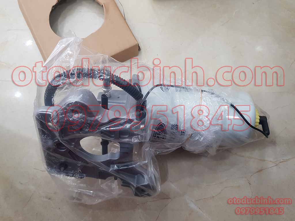 Đế liền lọc nhớt Ford Transit