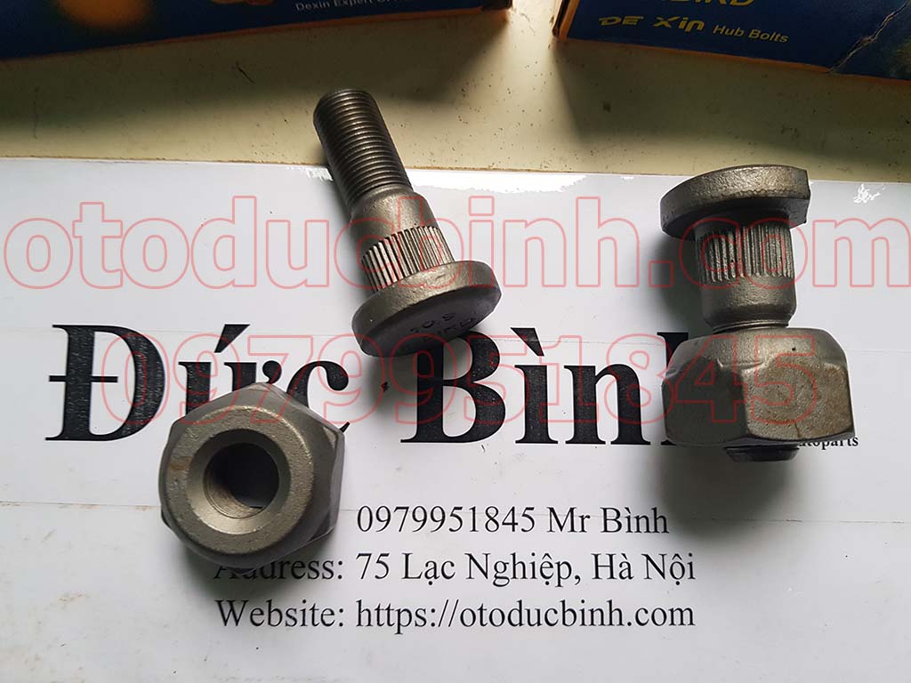 Bu lông tắc kê bánh trước Kia K2700 0979951845