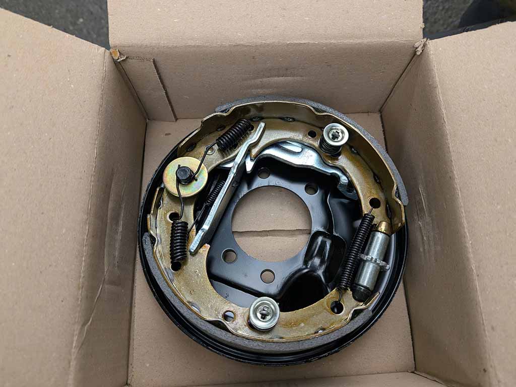 Mâm thắng Hyundai HD72, HD65 ,Mighty ,County 598105H010