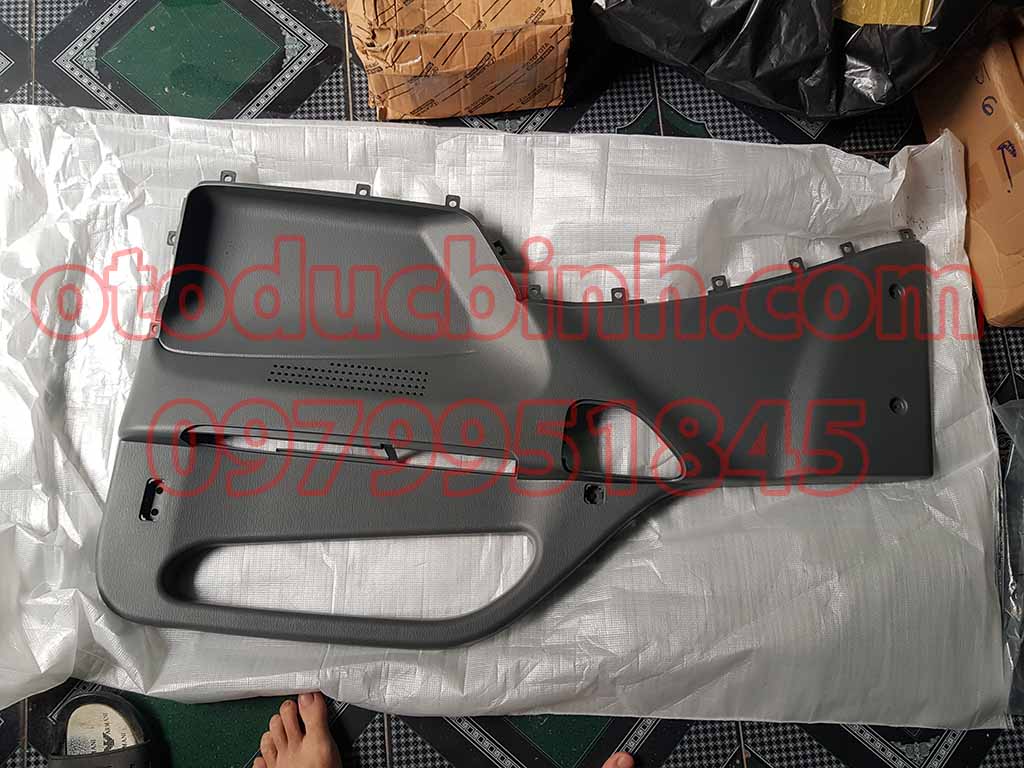 Táp ly cánh cửa Hyundai HD65, HD72, HD78, Mighty 811215h000