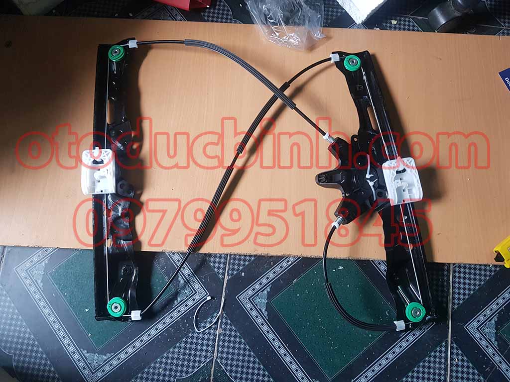 Compa nâng kính Ford Ranger, Mazda BT50