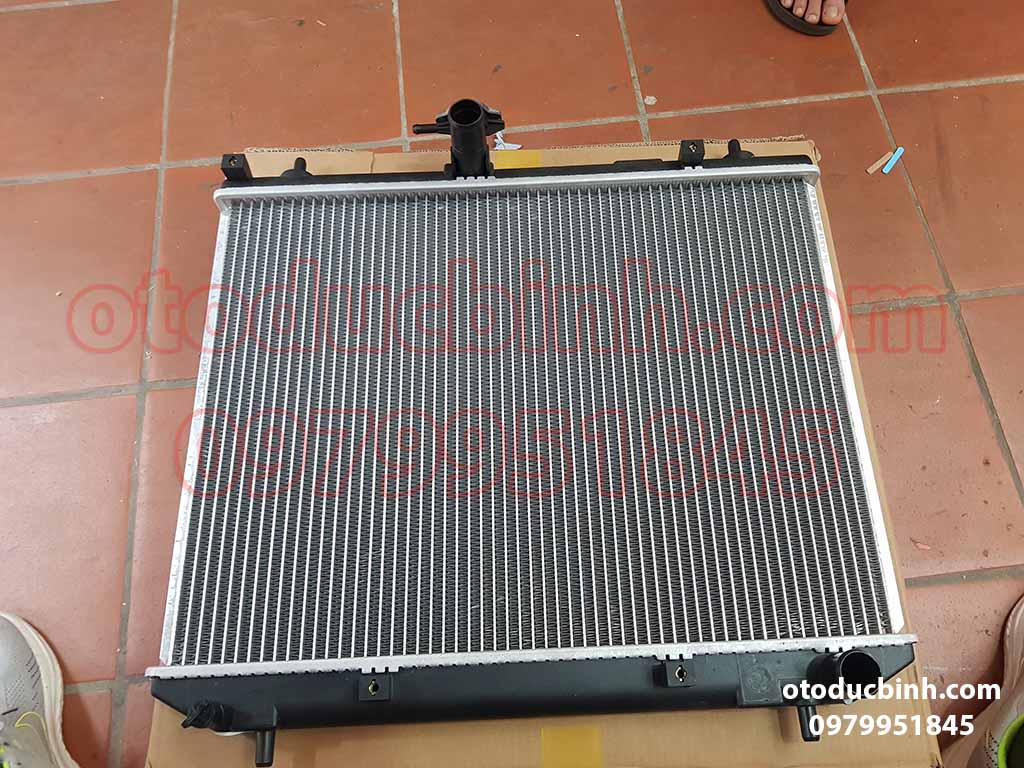 Két nước xe Veam VPT095 MB