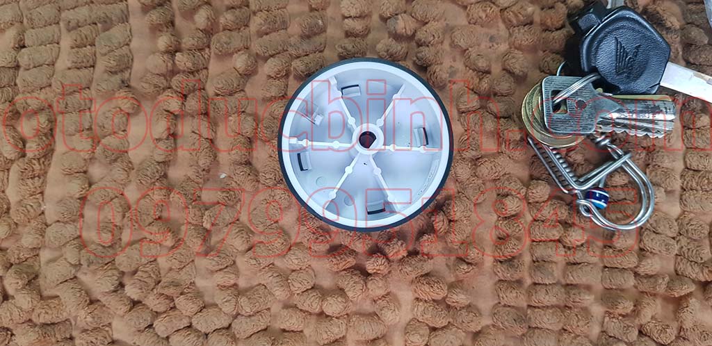 Núm chỉnh điều hòa Escape giữa EV4861197A