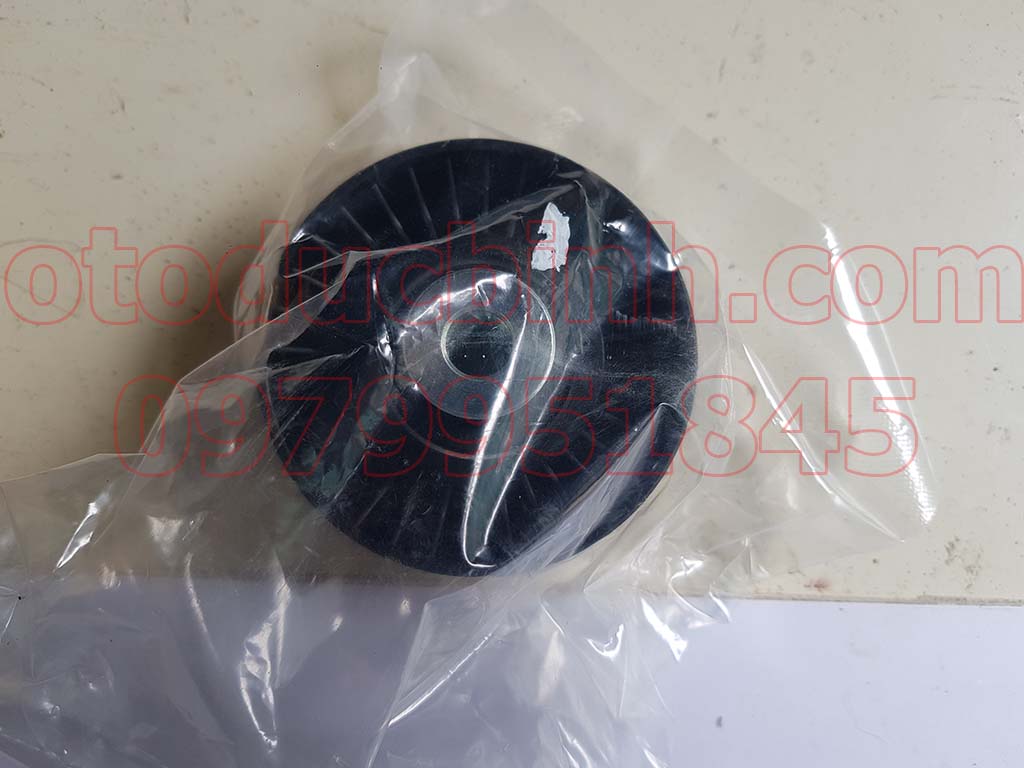 Bi tỳ Ford Transit lắp trên cụm tăng dây curoa tổng 6C1Q6C344AB