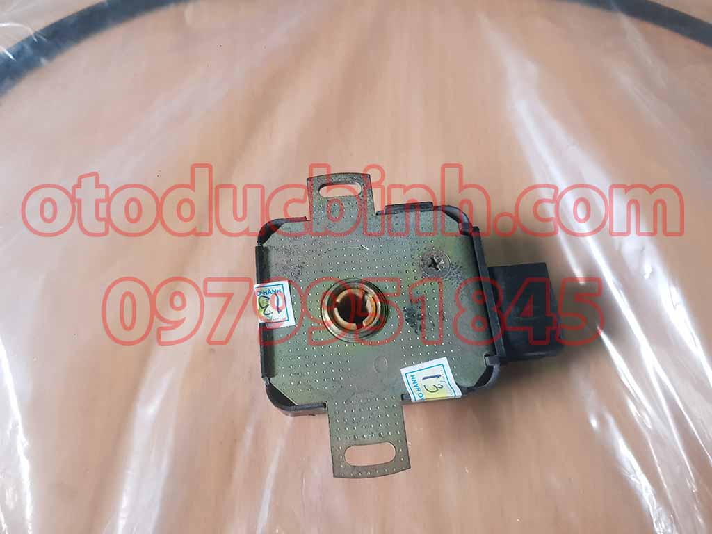 Cảm biến vị trí bướm ga Toyota Camry 1986-1990 8945232020