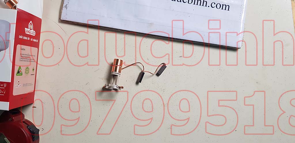 Combo cổ góp máy phát - than đề máy phát Hyundai i10, Morning, Getz