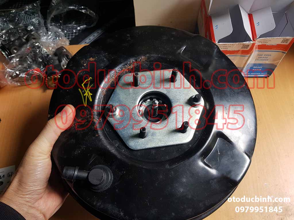 Bầu trợ lực phanh Kia 2.5 tấn, K3000 đời cũ