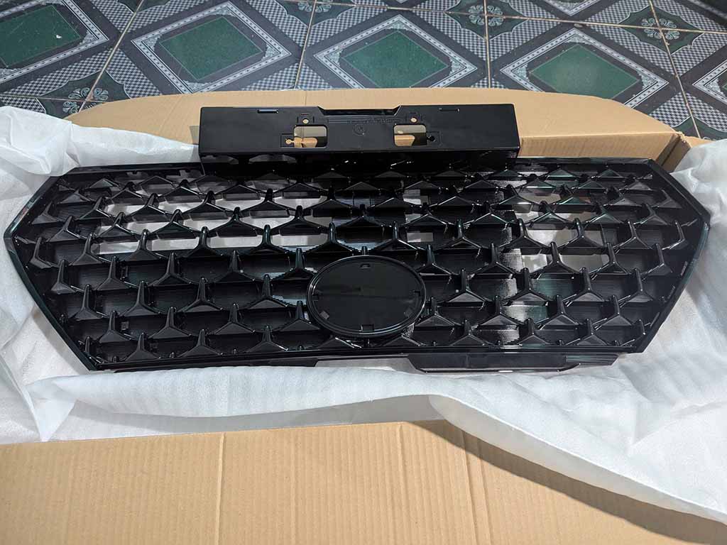 Măt ca lăng Toyota Veloz 2022-202x