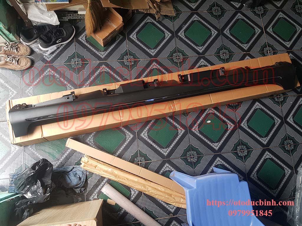 Ốp babule Toyota Camry 2012