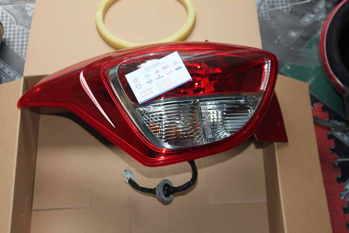 Đèn hậu Hyundai I10 Hatback 92401b4400, 92402b4400