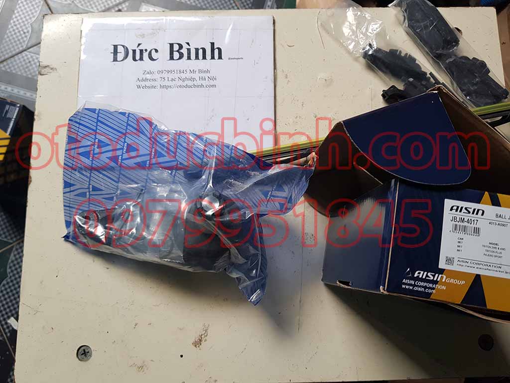 Rotuyn trụ đứng dưới Mitsubishi Triton, Zinger, Pajero 2005-2014