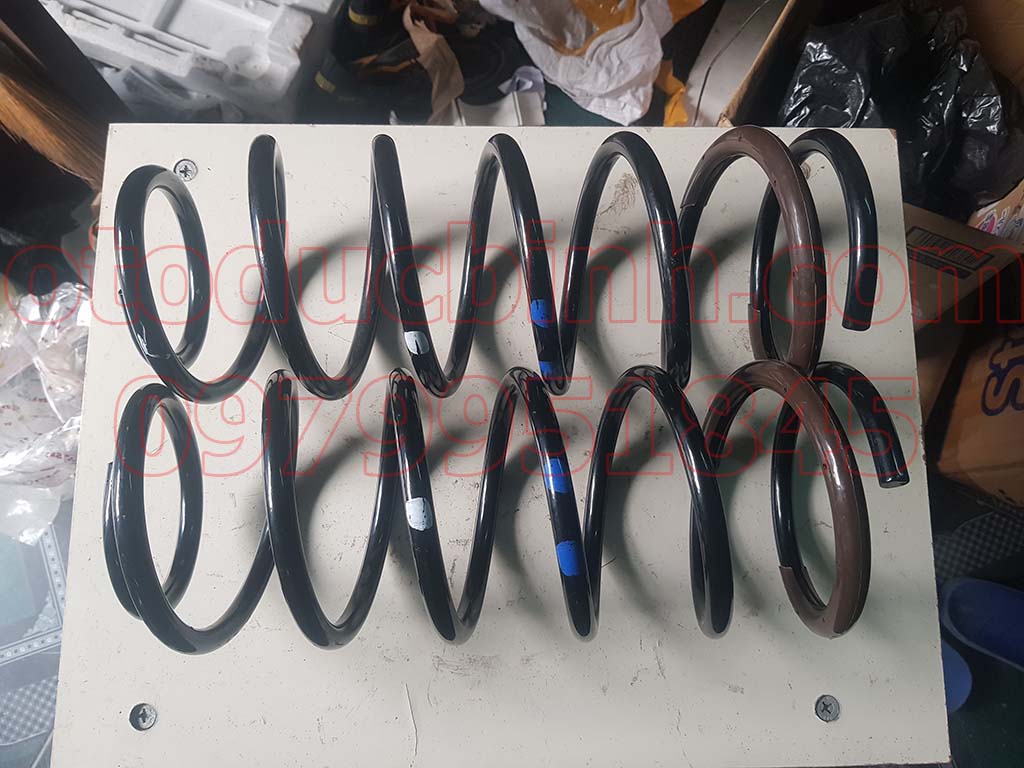 Lò xo giảm xóc trước Daewoo Lanos