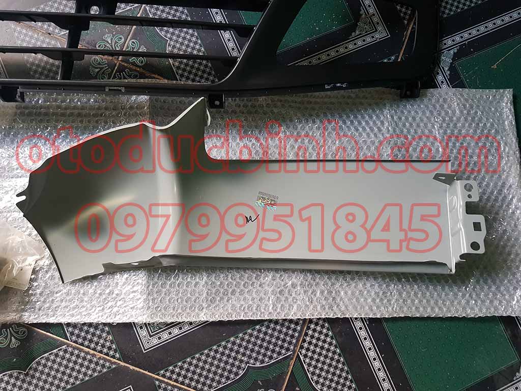 Gò má Hyundai Porter 2, H100 663104F000 (LH)