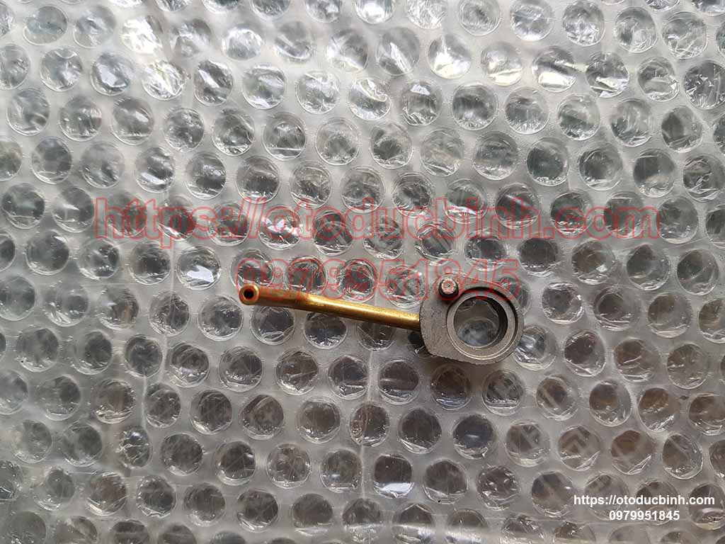 Vòi phun dầu xi lanh động cơ Thaco Ollin
